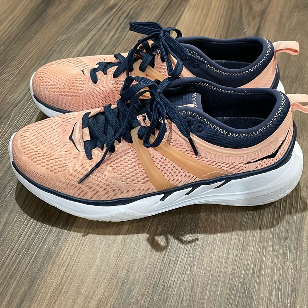 Hoka One One Tivra